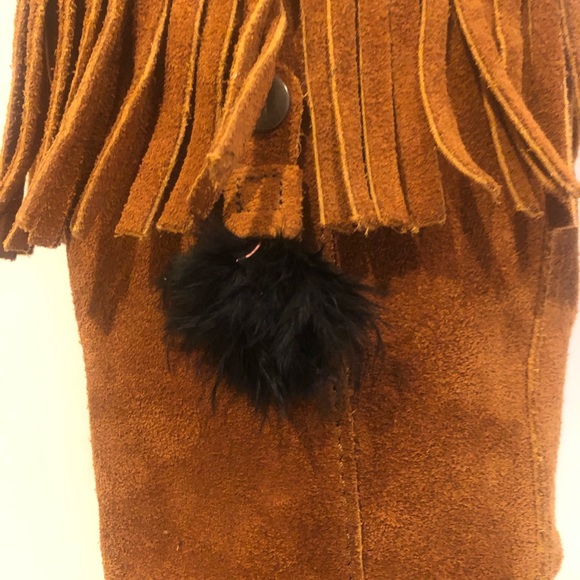 LOWER PRICE! MINNETONKA VINTAGE FRINGE BOOT (5B-04162920) - Picture 5 of 8